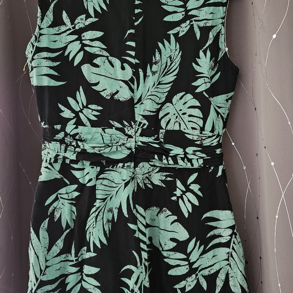Yumi Black and Teal Leaf Pattern Rompee‎